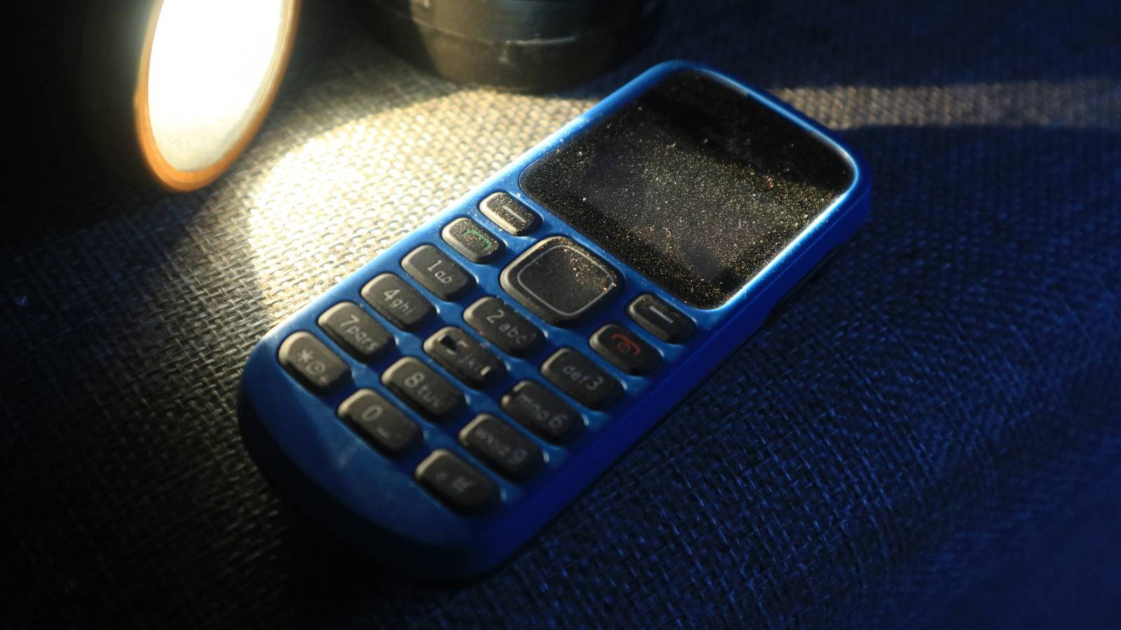 Qu'est-ce qu'un téléphone brûleur et comment en achetez-vous un?