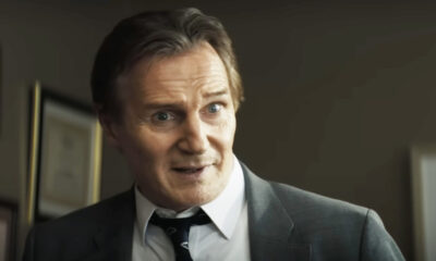 Le pistolet nu propose un camée parfait qui est juste pour les fans