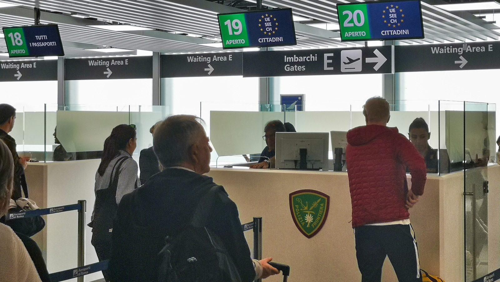 Ce que les touristes doivent savoir sur le nouveau système d'entrée / sortie d'Europe avant de planifier un voyage