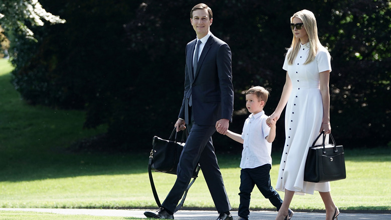 Ivanka Trump et Jared Kushner et leur enfant à la Maison Blanche