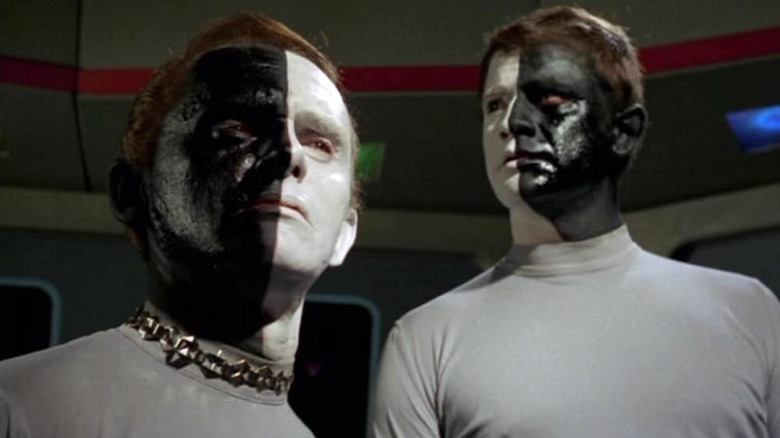 Star Trek, que ce soit votre dernier champ de bataille, Bele et Lokai