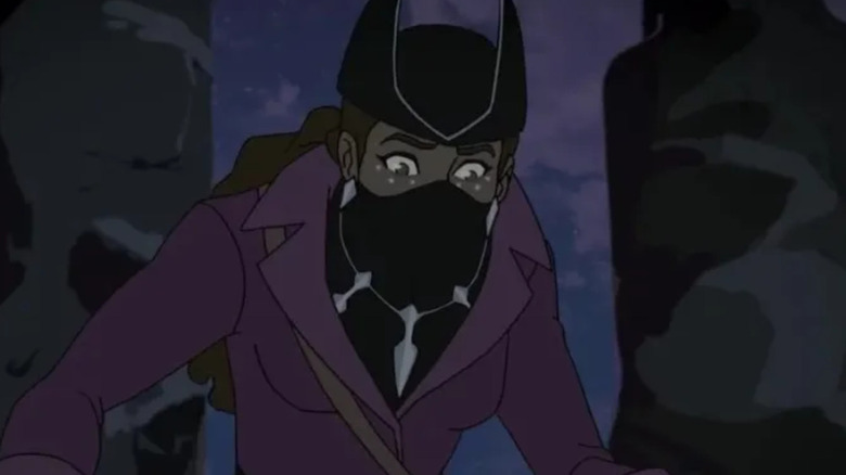 Yemandi (Anika Noni Rose) essaie de récupérer la lance de Bashenga dans Marvel Avengers Assemble.