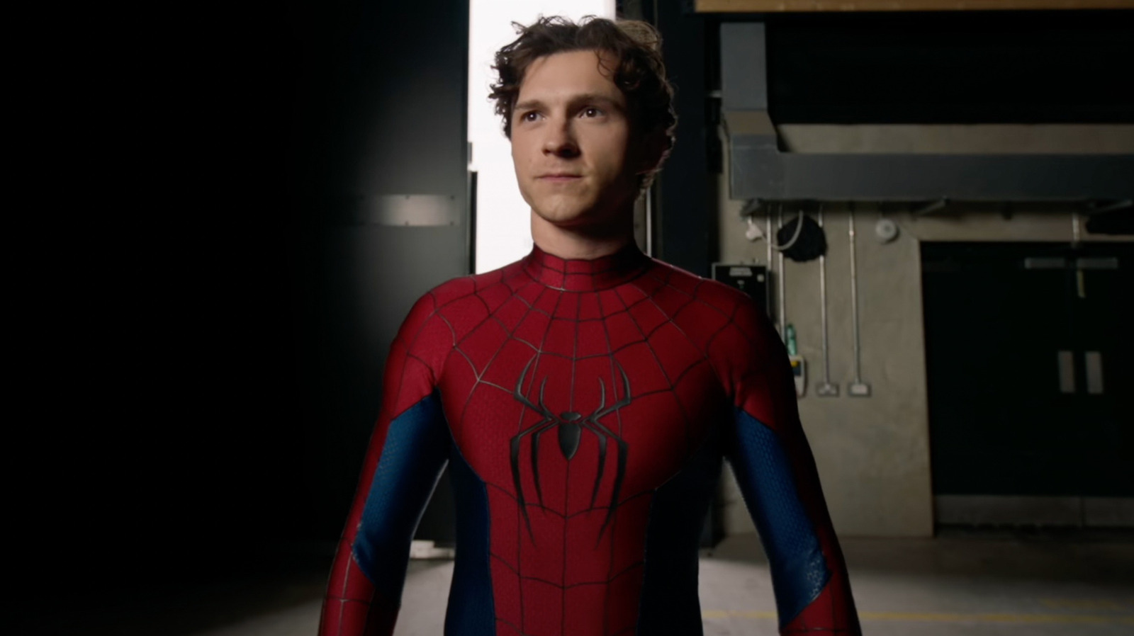 Nouveau Spider-Man: les nouvelles photos de jour de jour révèlent un spoiler Zendaya majeur