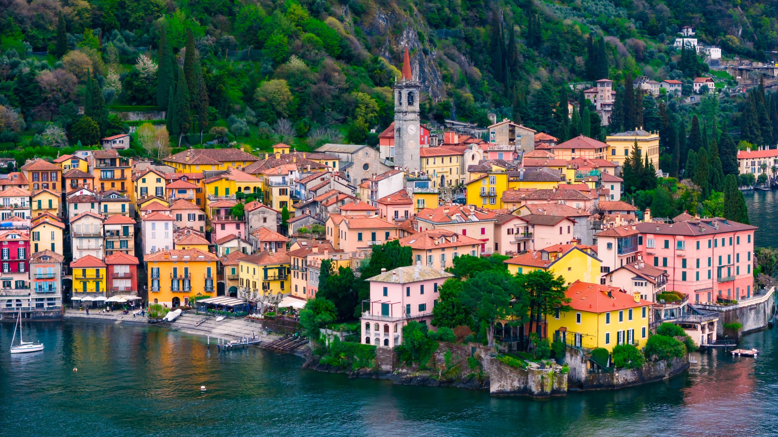 Cette superbe ville du lac de Como d'Italie est l'une des cachettes de plage préférées de Rick Steves