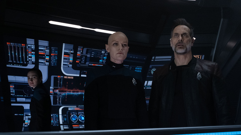Le capitaine Shaw et le lieutenant T'veen sur le Titan-A sur Star Trek: Picard