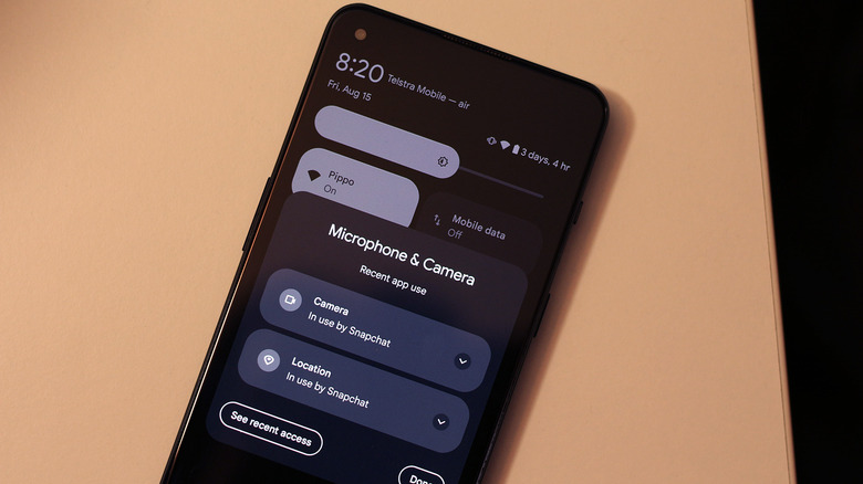 Informations d'utilisation de la caméra et des microphones sur Android