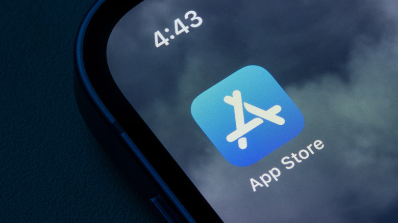 L'icône de l'App Store est vue sur un iPhone.