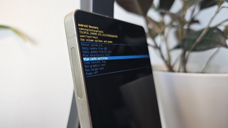 Samsung Galaxy S25 Ultra en mode de récupération