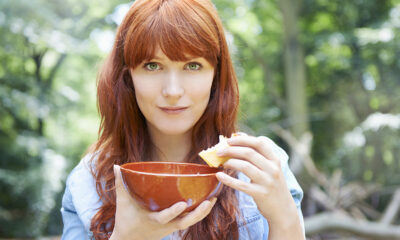 Apporter cette ustensine de cuisine de confiance et polyvalente à votre camping vaut le poids supplémentaire