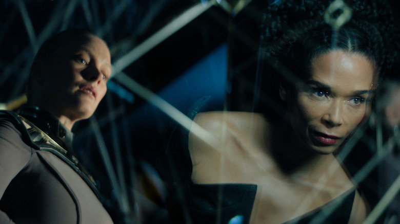 Demerzel et Kalle dans la saison 3 de la fondation