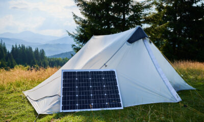 Rigid vs flexible: comment choisir le bon panneau d'énergie solaire pour vos besoins en camping
