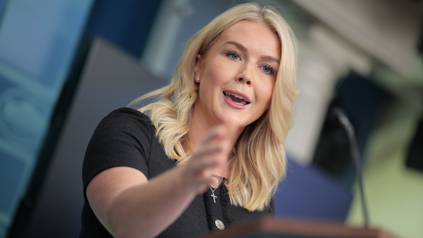 L'ajustement rare flatteur de Karoline Leavitt nous rappelle son potentiel de mode