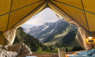 Ce style de tente en vaut-il la peine pour les campeurs qui veulent éviter de dormir sur le sol?