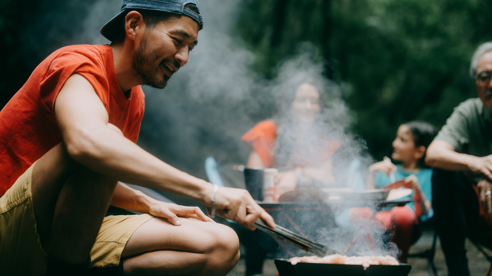 L'article de cuisine budgétaire de Walmart vaut-il la peine d'être acheté? Les critiques honnêtes des campeurs révèlent le verdict