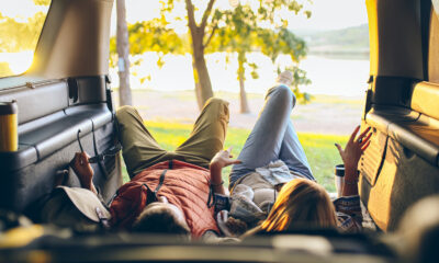 Les campeurs automobiles ne jurent que par ce matelas aérien convivial pour un sommeil plus confortable pendant les excursions