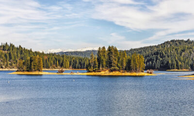 Cette belle ville près du lac Tahoe offre un camping panoramique pour une évasion tranquille
