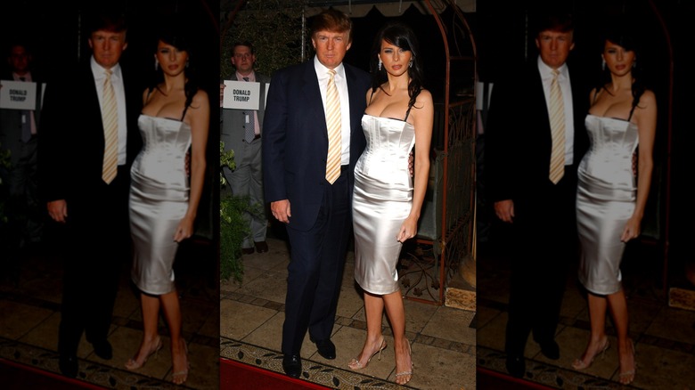 Melania Trump avec Donald Trump dans une robe argentée