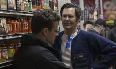 Pourquoi le réalisateur de Longlegs, Oz Perkins, ne regardera pas la série Ed Gein Netflix de Ryan Murphy