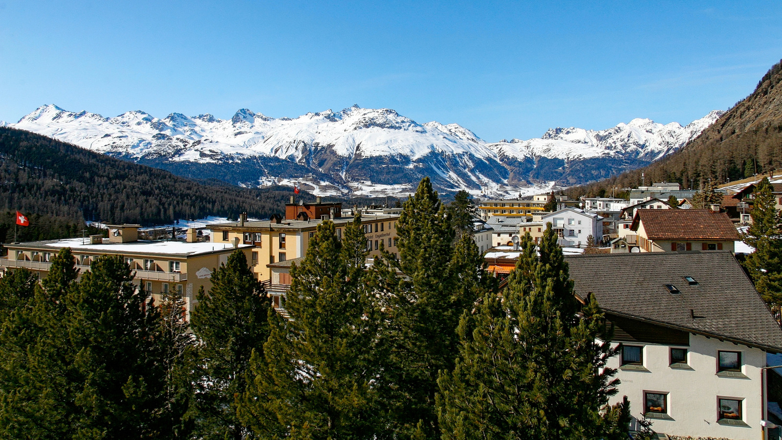 Ce village sous-estimé d'Europe est un joyau décontracté avec une vue imprenable sur les Alpes suisses