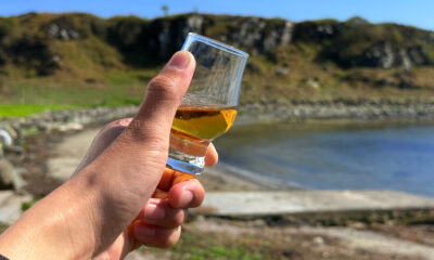 Cette magnifique île d'Europe est un paradis pour les amateurs de whisky à ajouter à votre liste de choses à faire