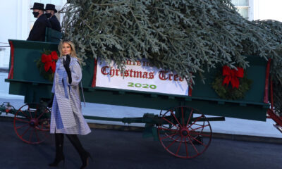 Les meilleures (et les pires) tenues de vacances de Melania Trump