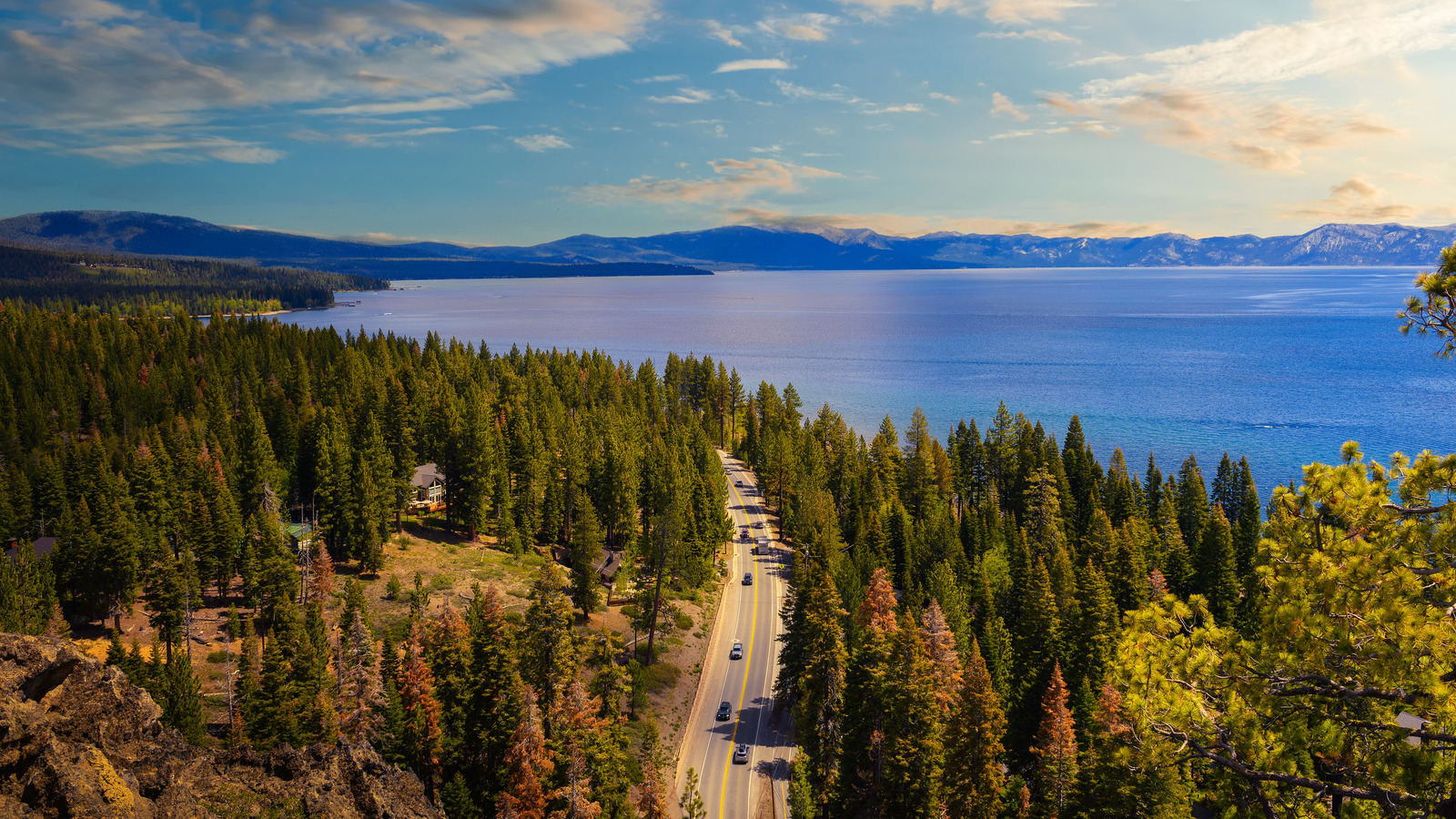 À un peu plus d'une heure du lac Tahoe se trouve une ville californienne pittoresque pleine de charme historique