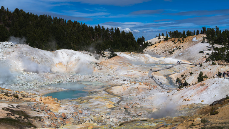 Bumpass Hell dans le parc national de Lassen