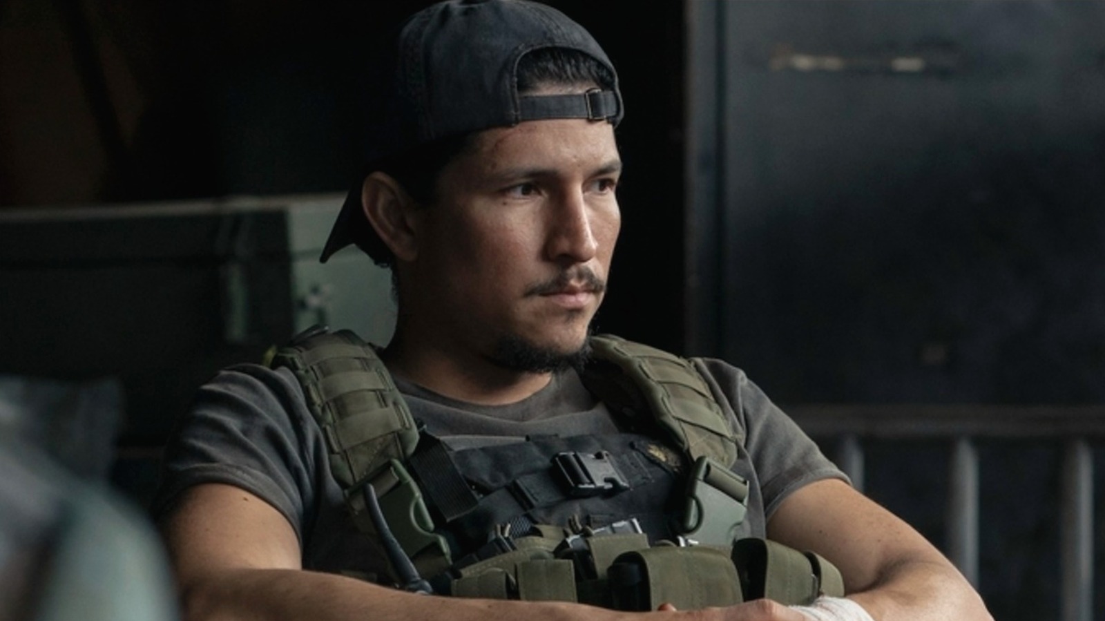 Pourquoi Danny Ramirez a quitté The Last Of Us de HBO avant la saison 3