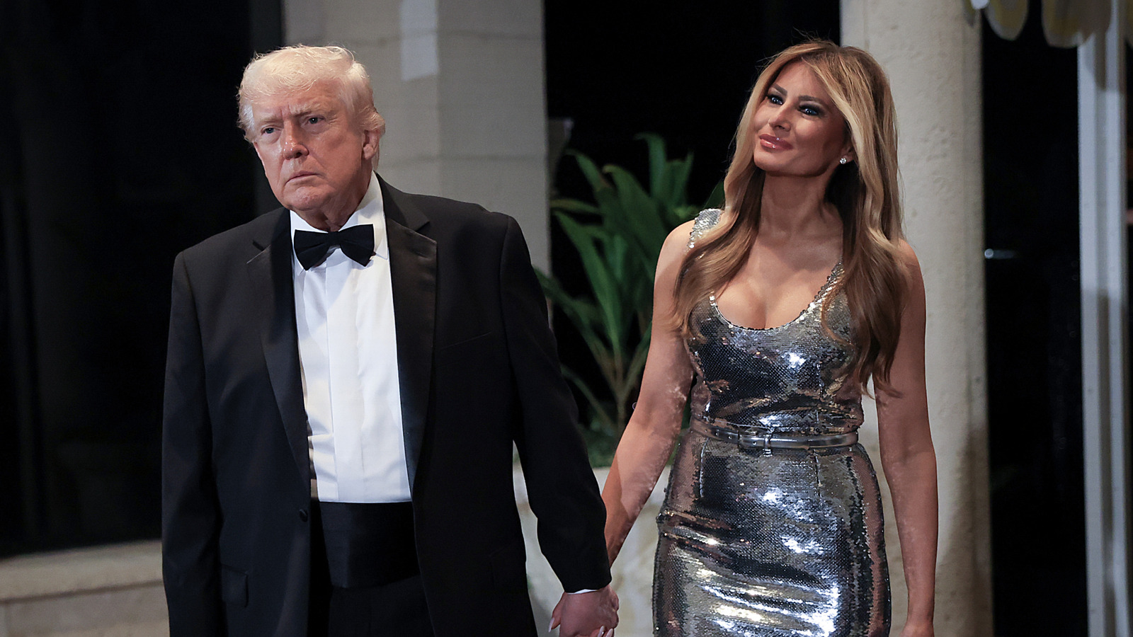 Le visage de "Mar-A-Lago" était partout à la soirée NYE de Trump et Melania