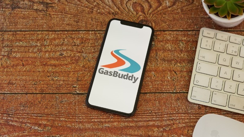 Icône de l'application GasBuddy sur un téléphone