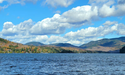 L'un des meilleurs lacs de la côte Est est une charmante escapade dans les montagnes Adirondack