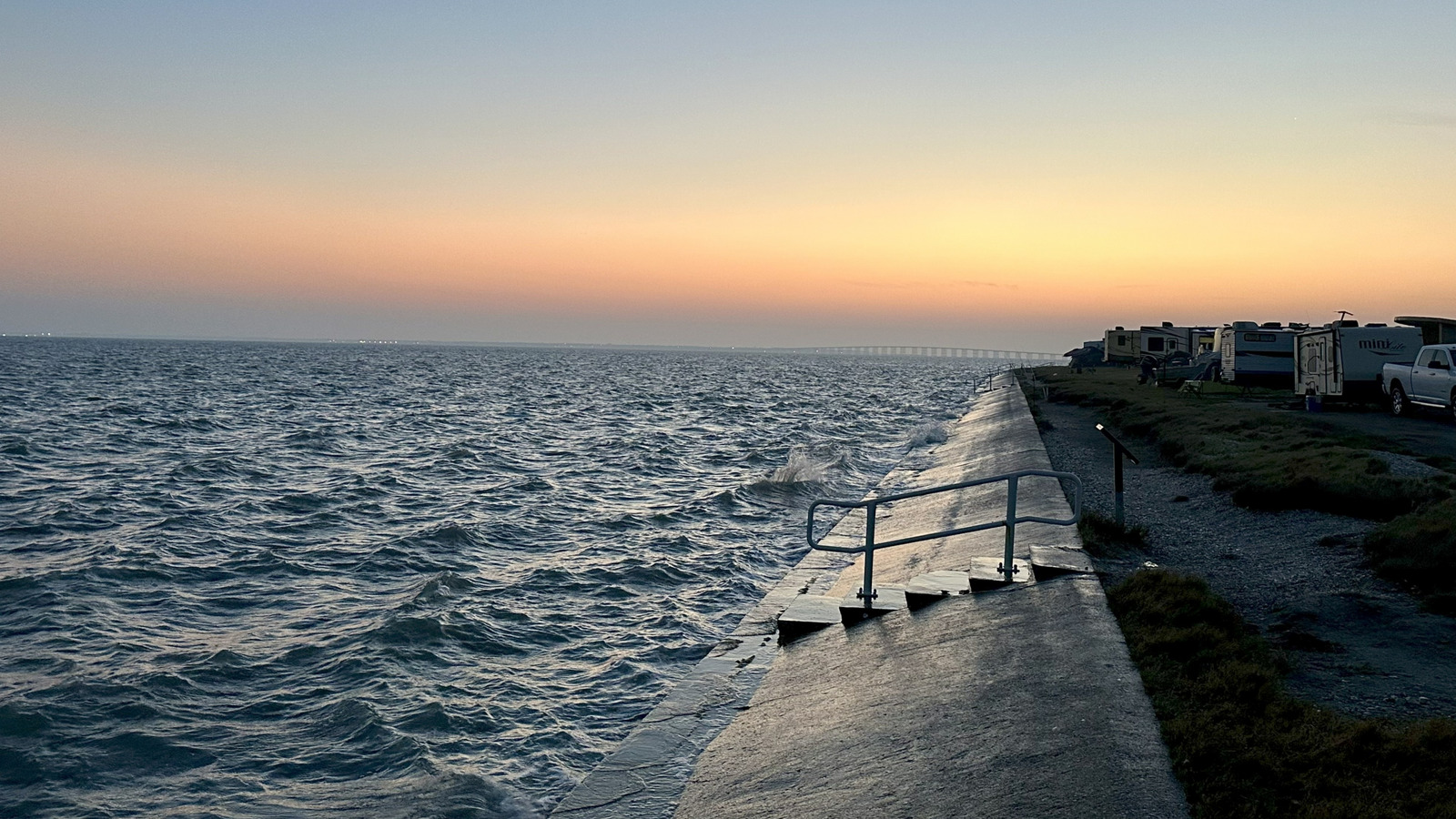 Un parc d'État insulaire sous-estimé au Texas est un joyau caché avec des fleurs sauvages et des vues panoramiques