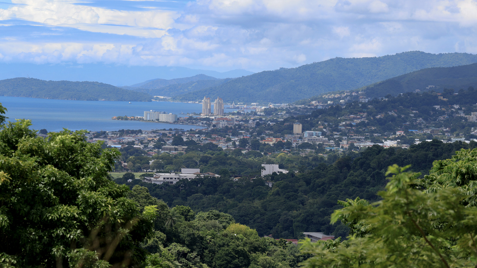 Attention aux croisiéristes : cette destination des Caraïbes a déclaré l'état d'urgence