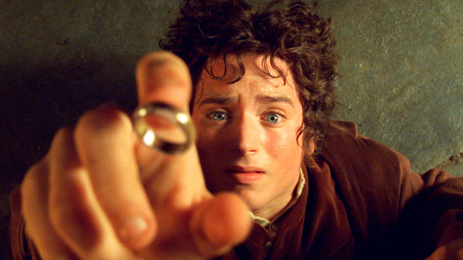 Ce que pense Elijah Wood à l’idée d’être remplacé en tant que Frodon dans les futurs films du Seigneur des Anneaux