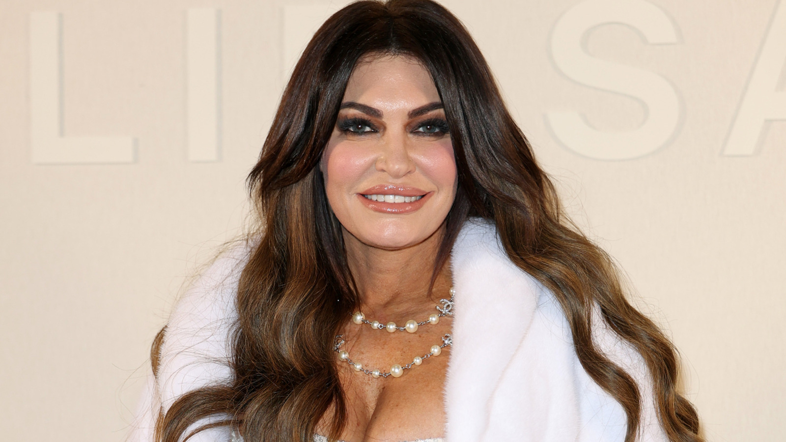 La tenue de gala de Kimberly Guilfoyle qui correspond à trop de tendances dépassées à la fois