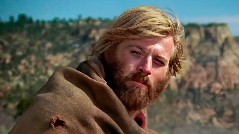 Jérémie (Robert Redford) assis sur une montagne 