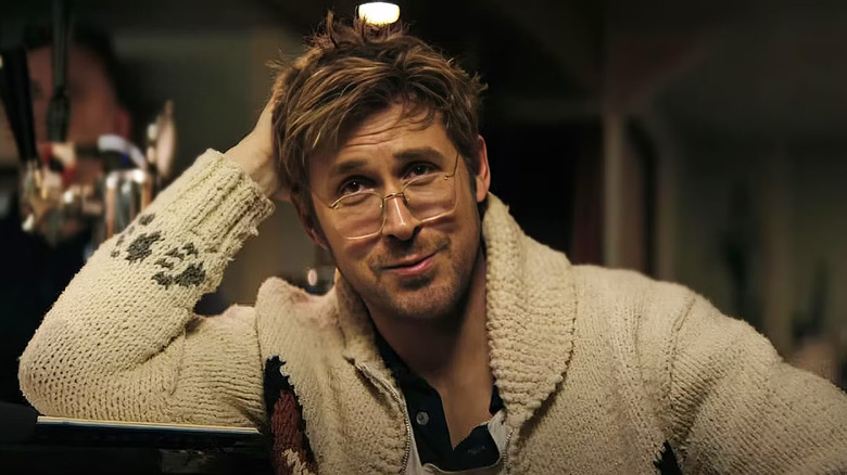 Un Dr Grace perplexe résout des problèmes difficiles dans le projet Hail Mary.