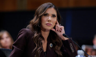 Les bras toniques de Kristi Noem nous font nous demander quand elle abandonnera sa routine de fitness