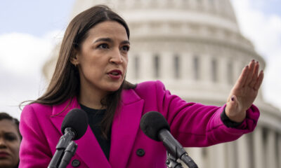 6 photos d'Alexandria Ocasio-Cortez qui prouvent qu'elle a une carte faciale qui ne refuse jamais