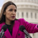 6 photos d'Alexandria Ocasio-Cortez qui prouvent qu'elle a une carte faciale qui ne refuse jamais
