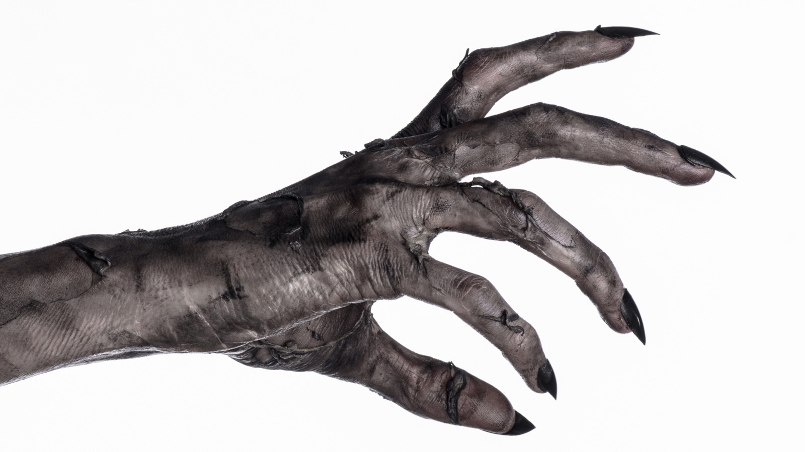 La raison bizarre pour laquelle vos cheveux et vos ongles semblent continuer à pousser après la mort