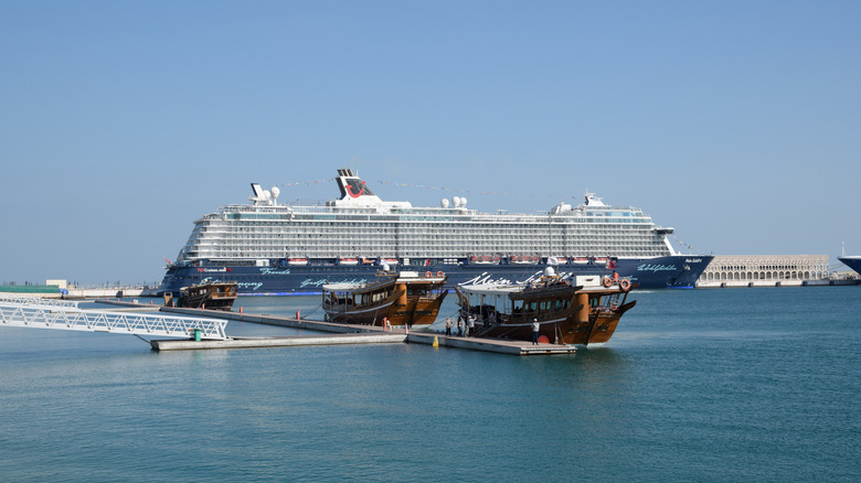 Un bateau de croisière à Doha, au Qatar.