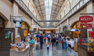 Les habitants de San Francisco affluent vers cet endroit populaire avec de délicieux restaurants