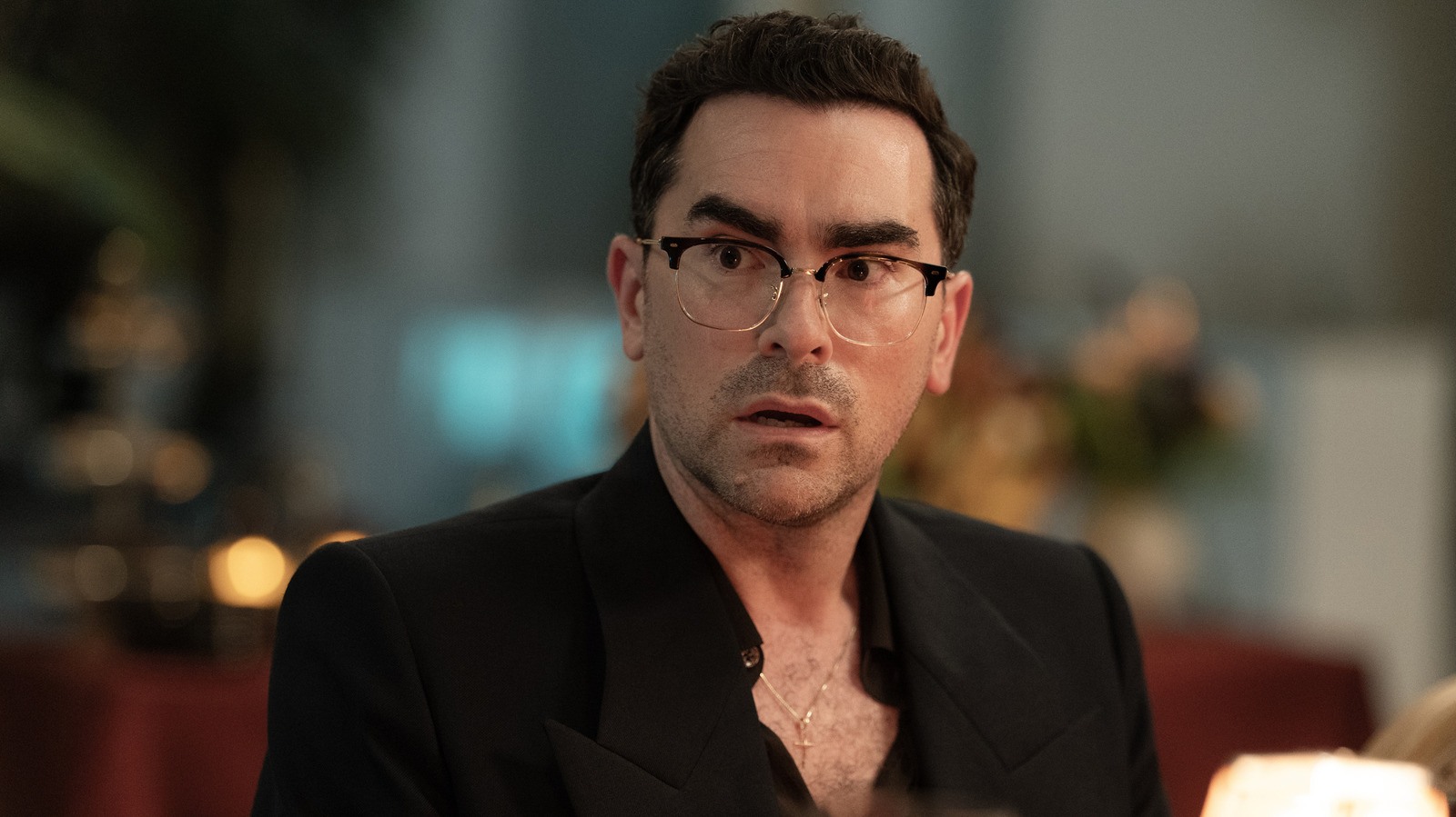 La nouvelle série comique policière de Dan Levy est un incontournable sur Netflix