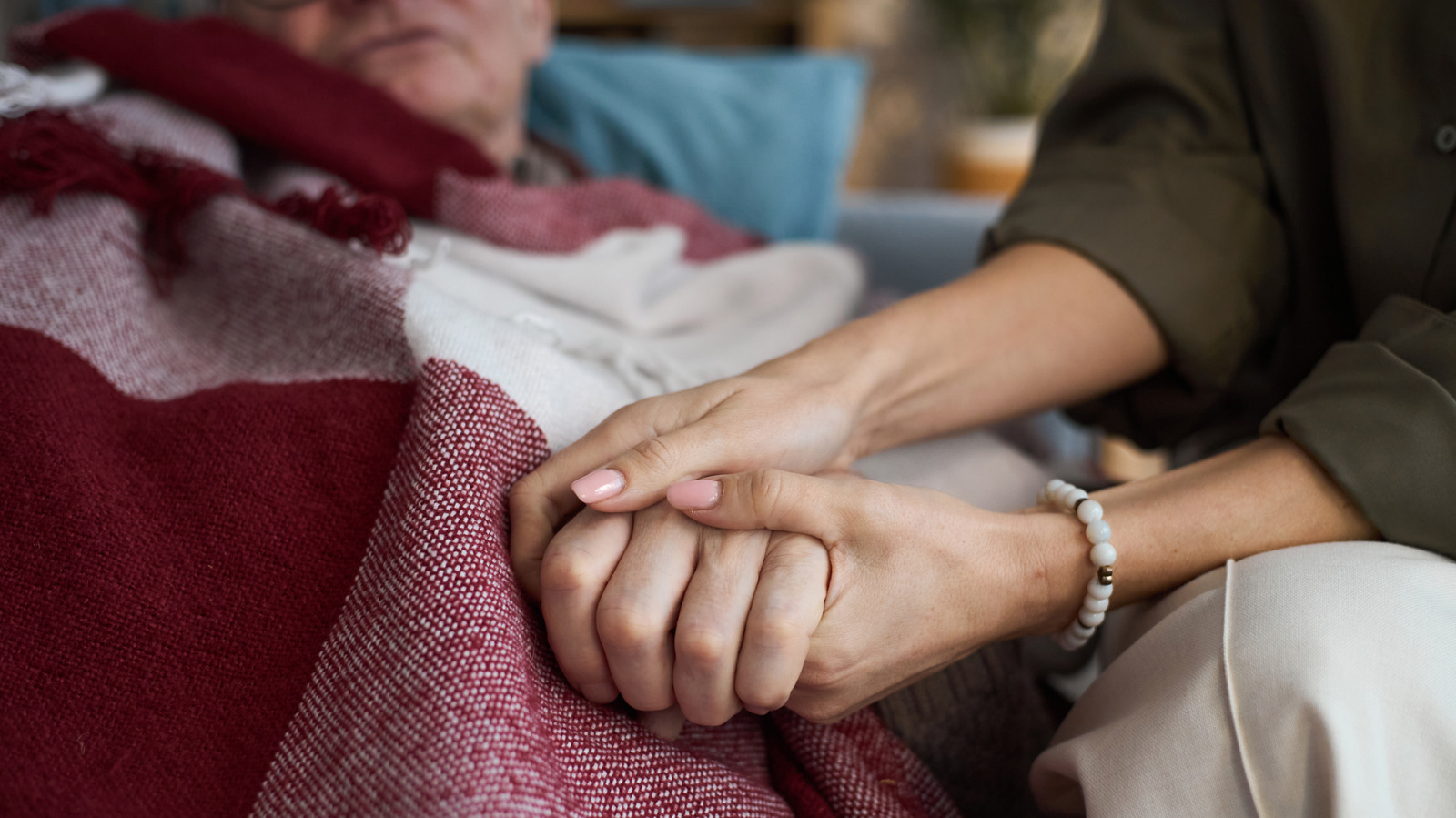 La « poussée » troublante que les gens peuvent ressentir juste avant la mort