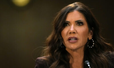 L'événement de campagne « Fit for 2024 » de Kristi Noem est la quintessence de son style étrange