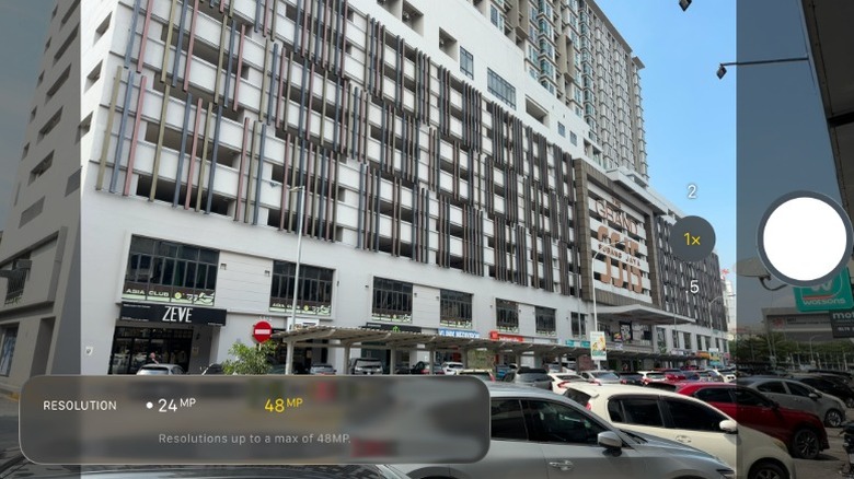 Capture d'écran de l'application Appareil photo iOS 26 affichant la fenêtre de sélection de la résolution