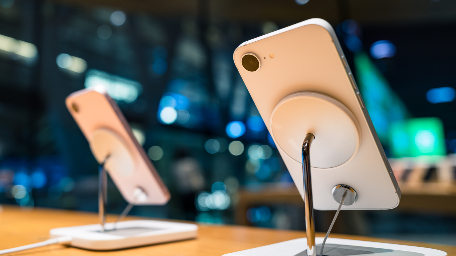 5 téléphones Android qui surpassent l’iPhone 17e en termes de prix et de fonctionnalités