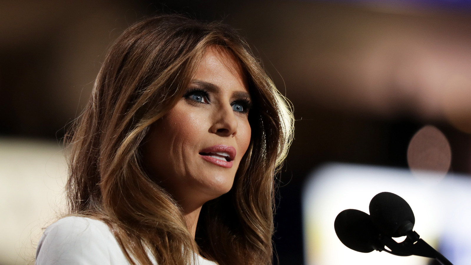 L'une des plus grandes erreurs de mode de Melania Trump lui a donné plus que ce qu'elle avait négocié en ligne