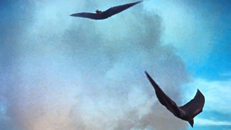 Les deux Rodan volent dans le ciel dans Rodan (1956)